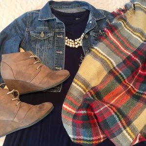 Navy Sleeveless Swing Dress